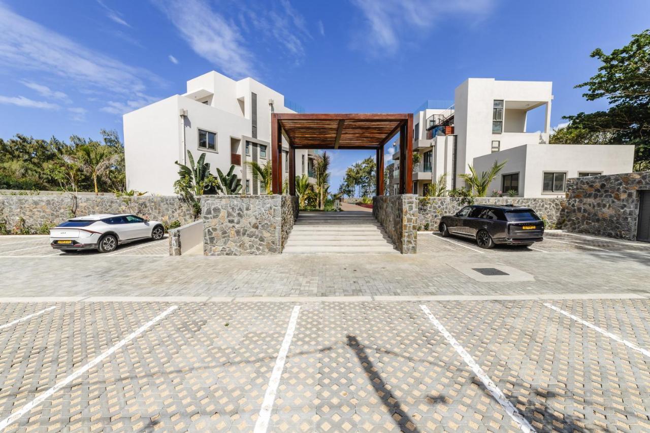 Ocean Terraces Apt A1 - Your Beachfront Bliss - Brand New Poste Lafayette Exterior photo